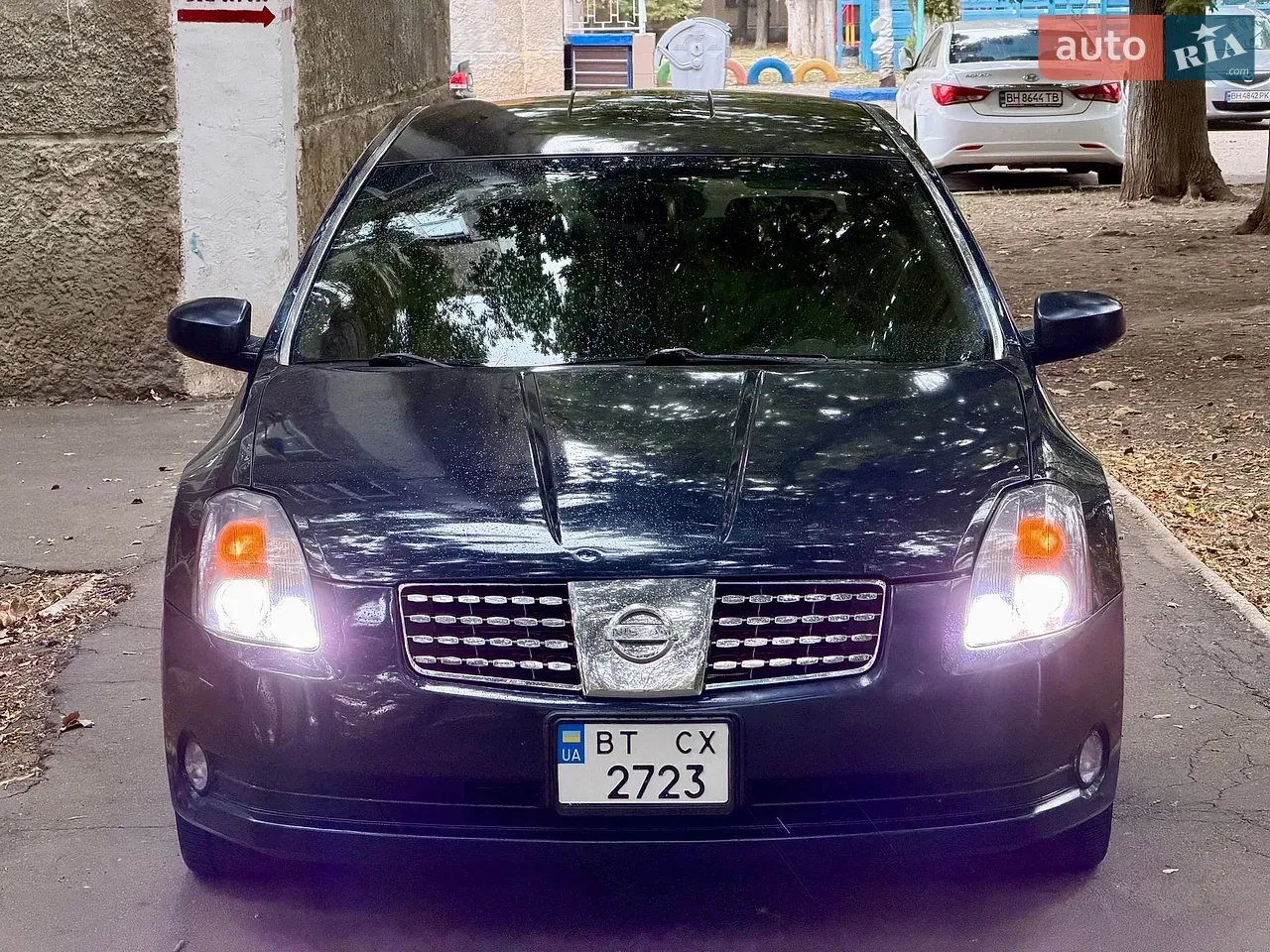 Nissan Maxima 2003 photo 2
