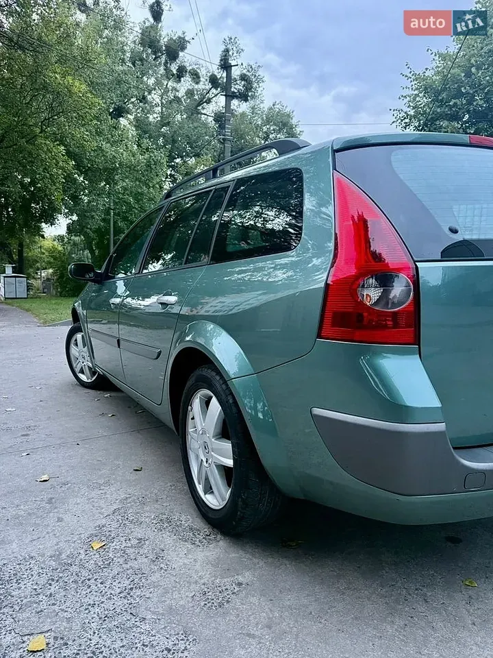 Renault Megane 2004 photo 4