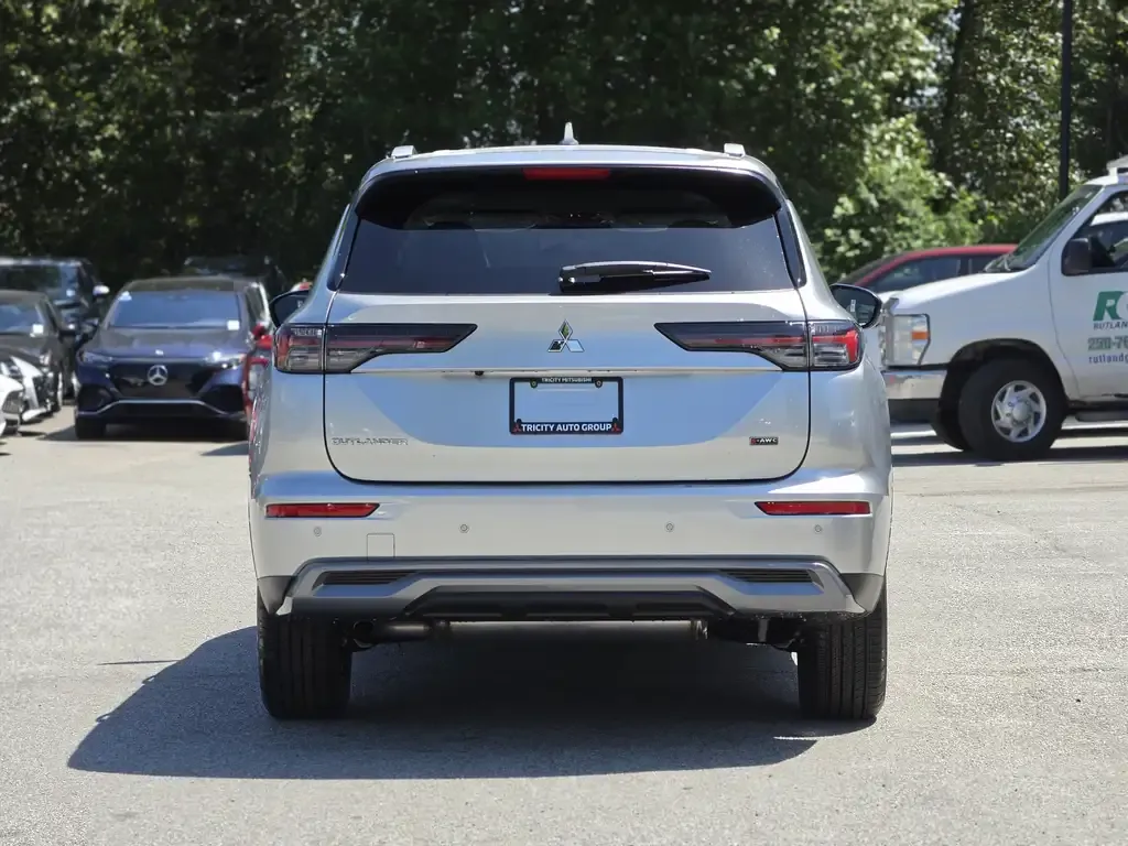 Mitsubishi Outlander 2026 photo 4