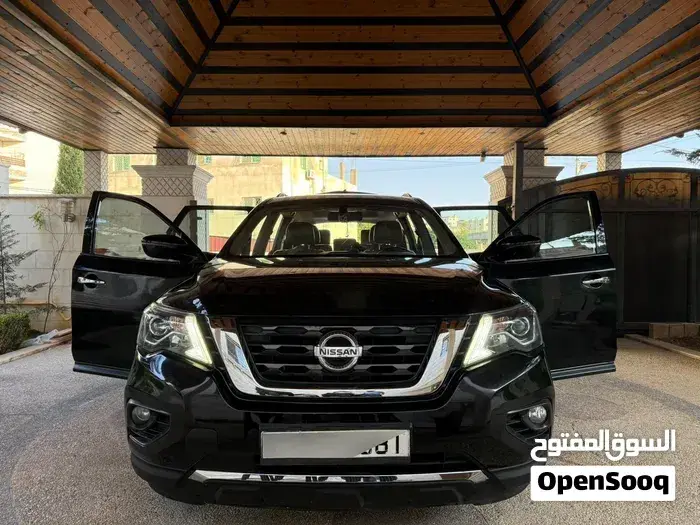 Nissan Pathfinder 2018 photo 3