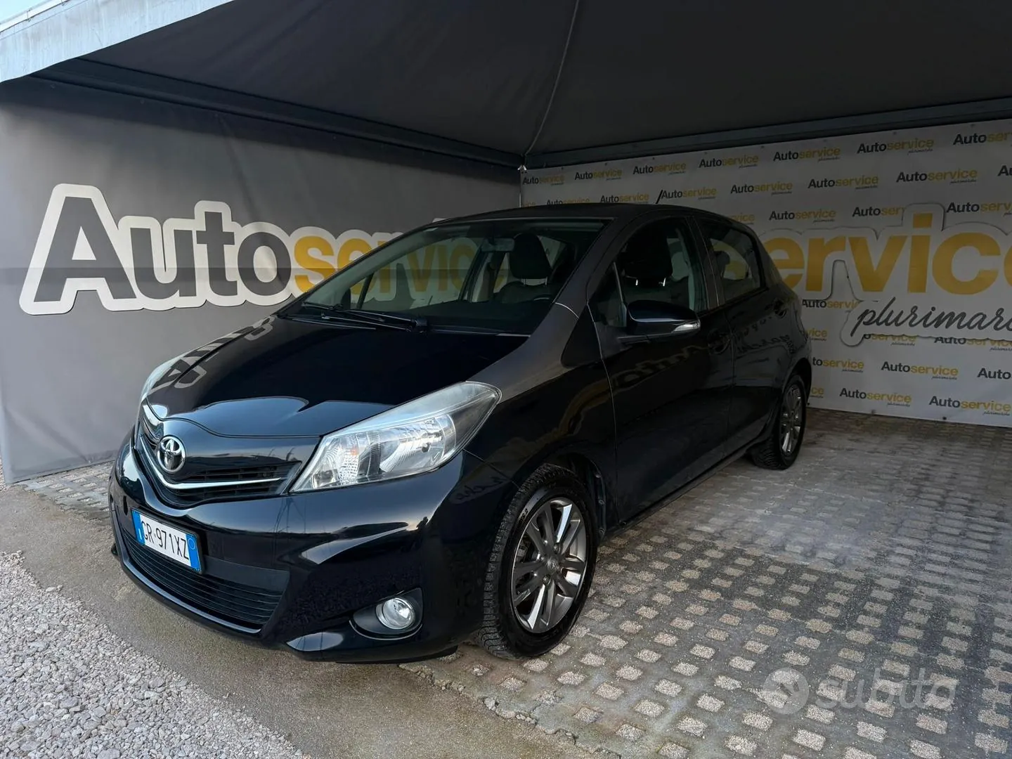 Toyota Yaris 2014 photo 3