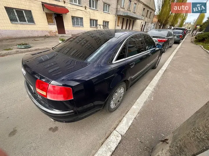 Audi A8 2003 photo 4