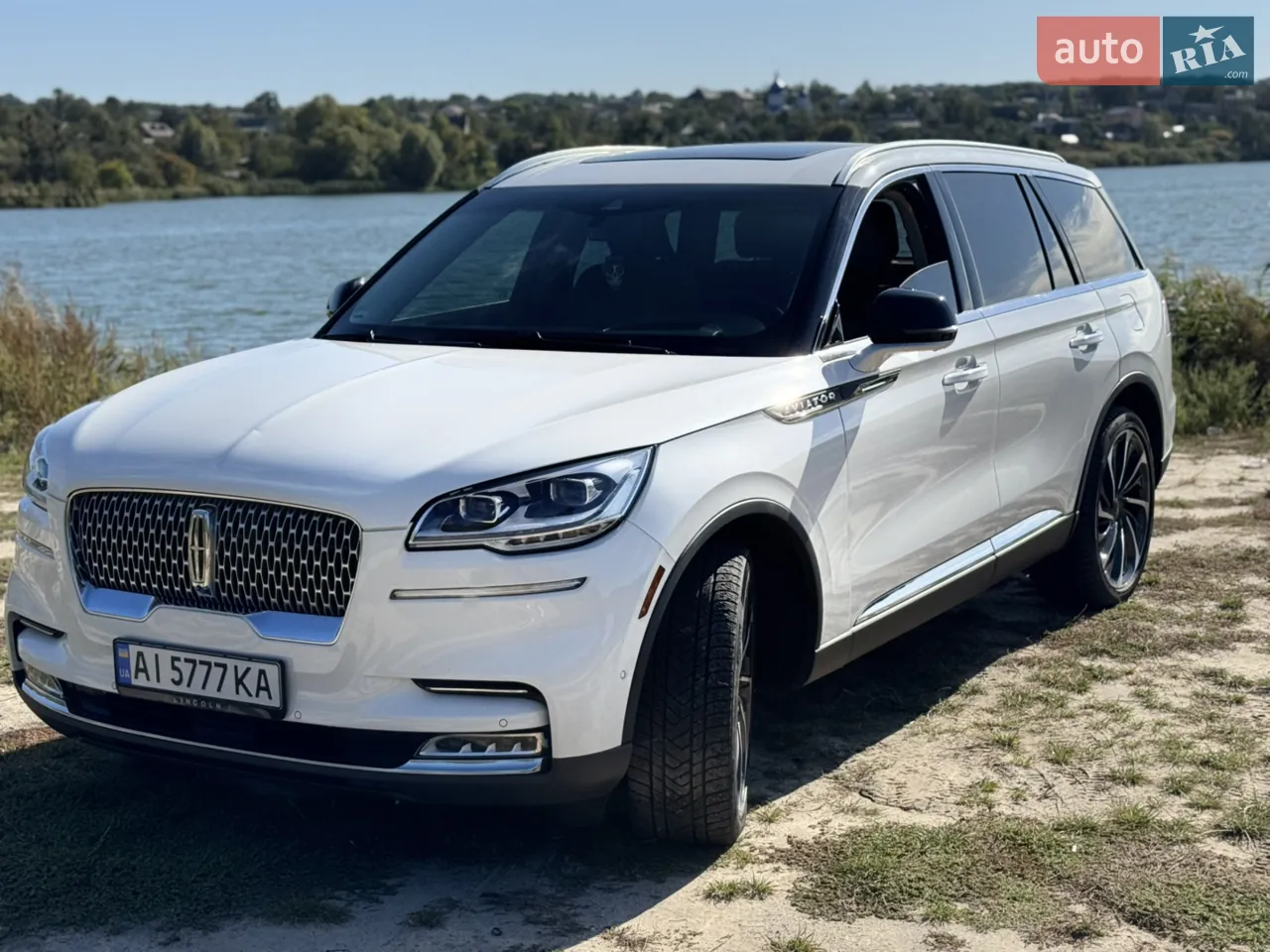 Lincoln Aviator