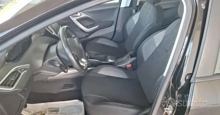 Peugeot 2008 2017 photo 4