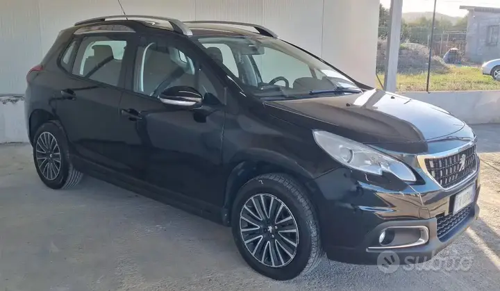 Peugeot 2008 2017 photo 2