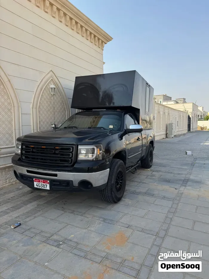 GMC Sierra