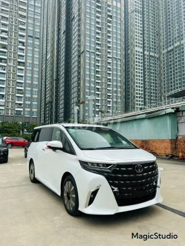 Toyota Alphard 2026 photo 3