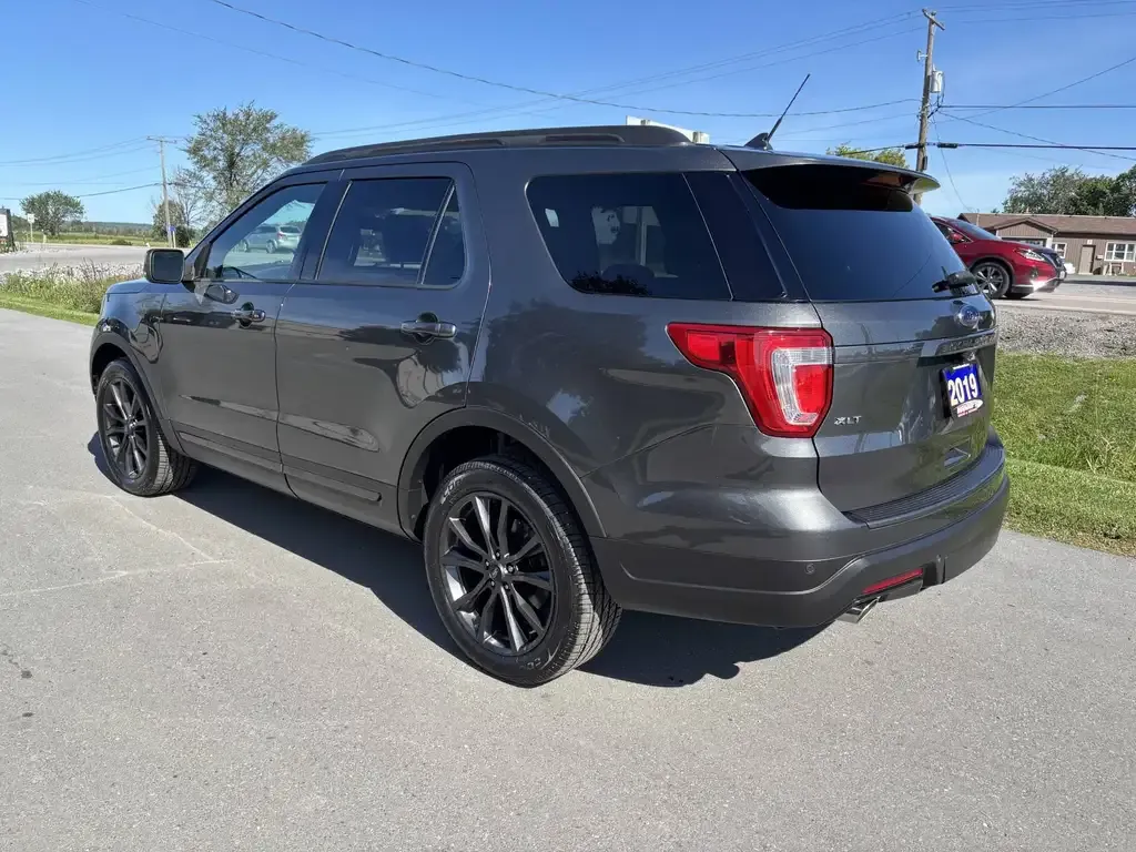 Ford Explorer 2019 photo 4