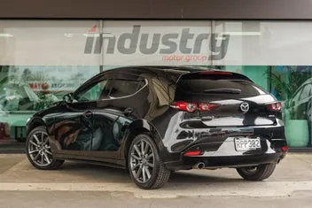Mazda 3 2019 photo 3