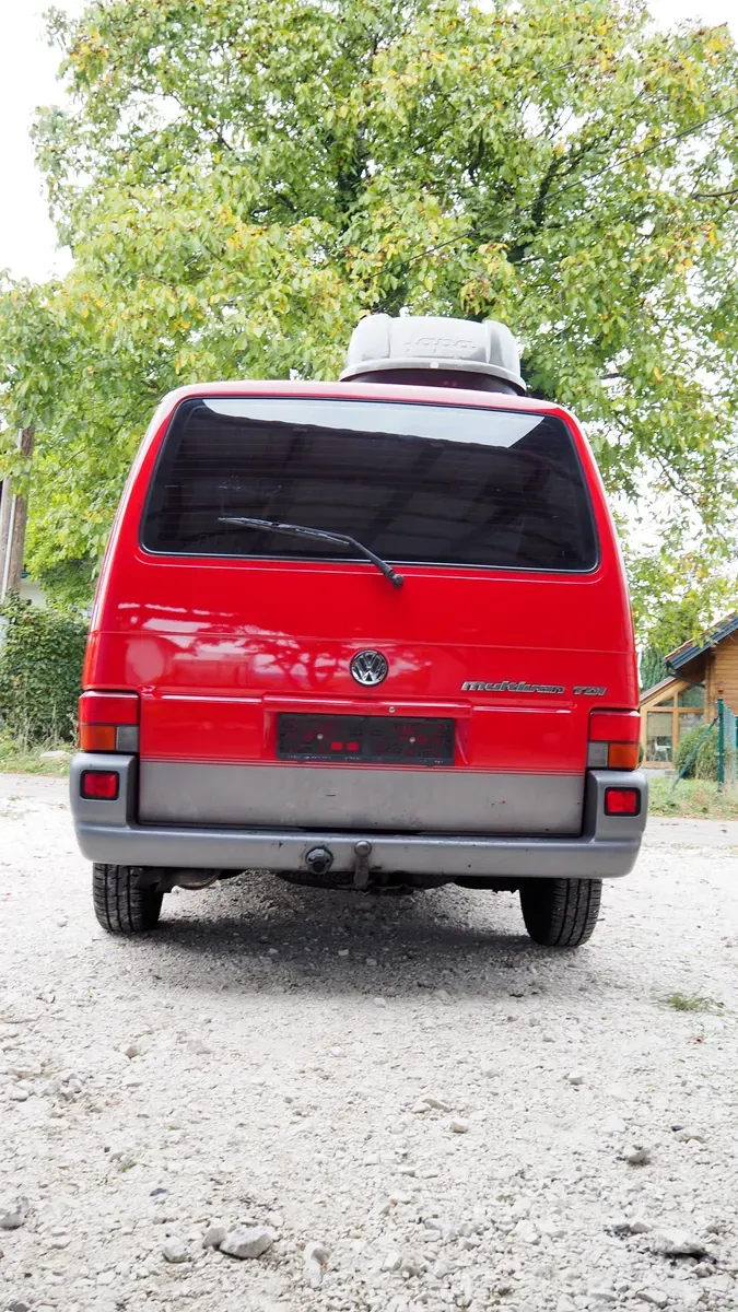 Volkswagen Multivan 1996 photo 3