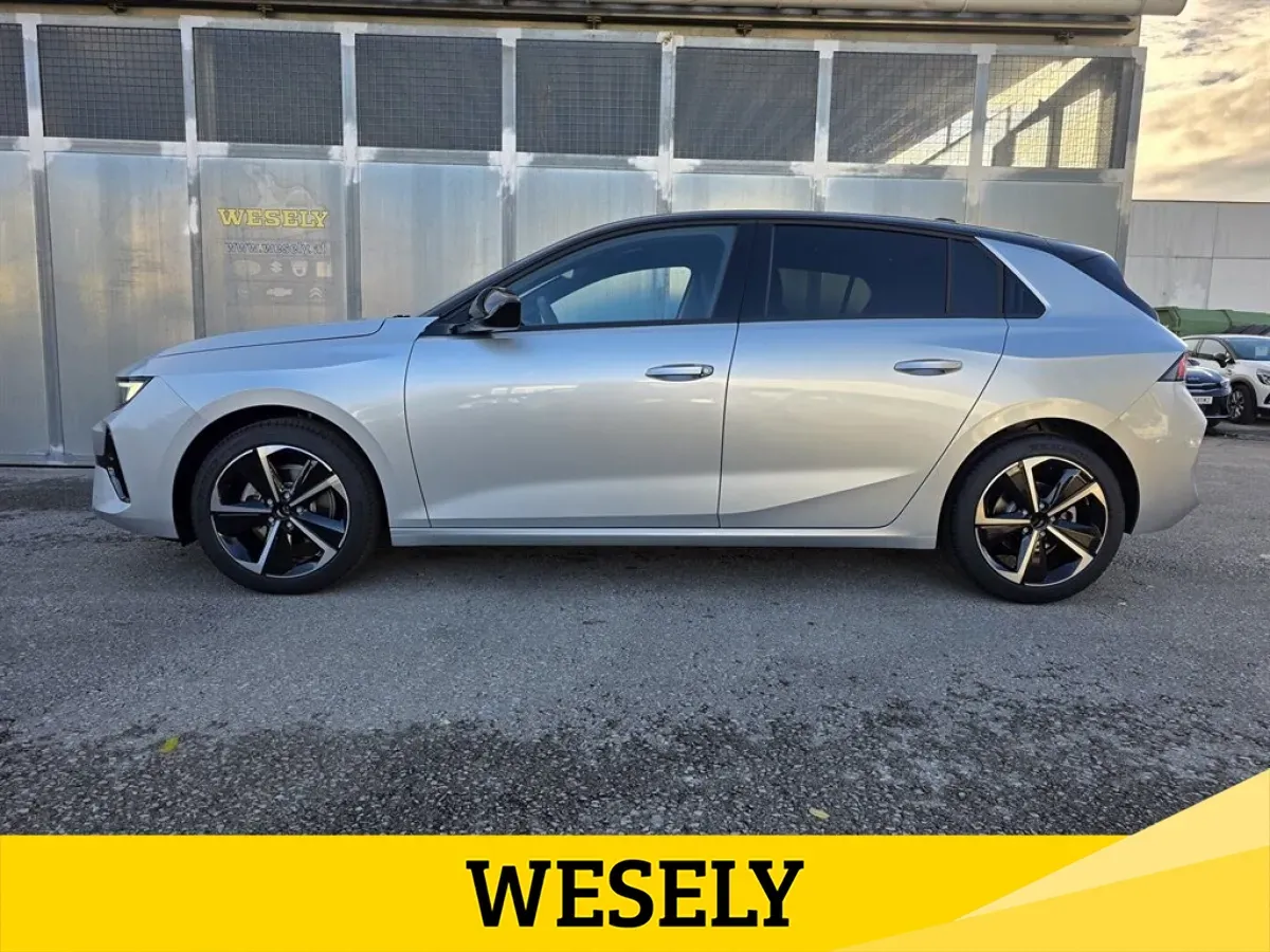 Opel Astra 2026 photo 2
