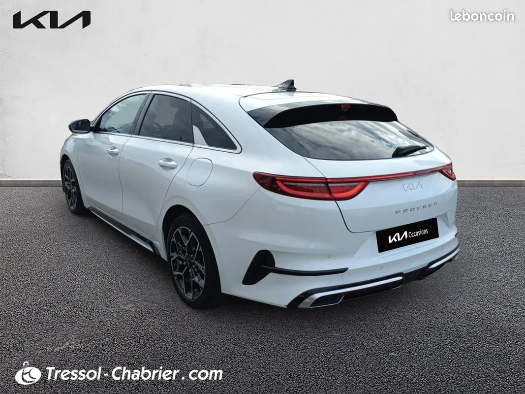 Kia Proceed 2023 photo 3