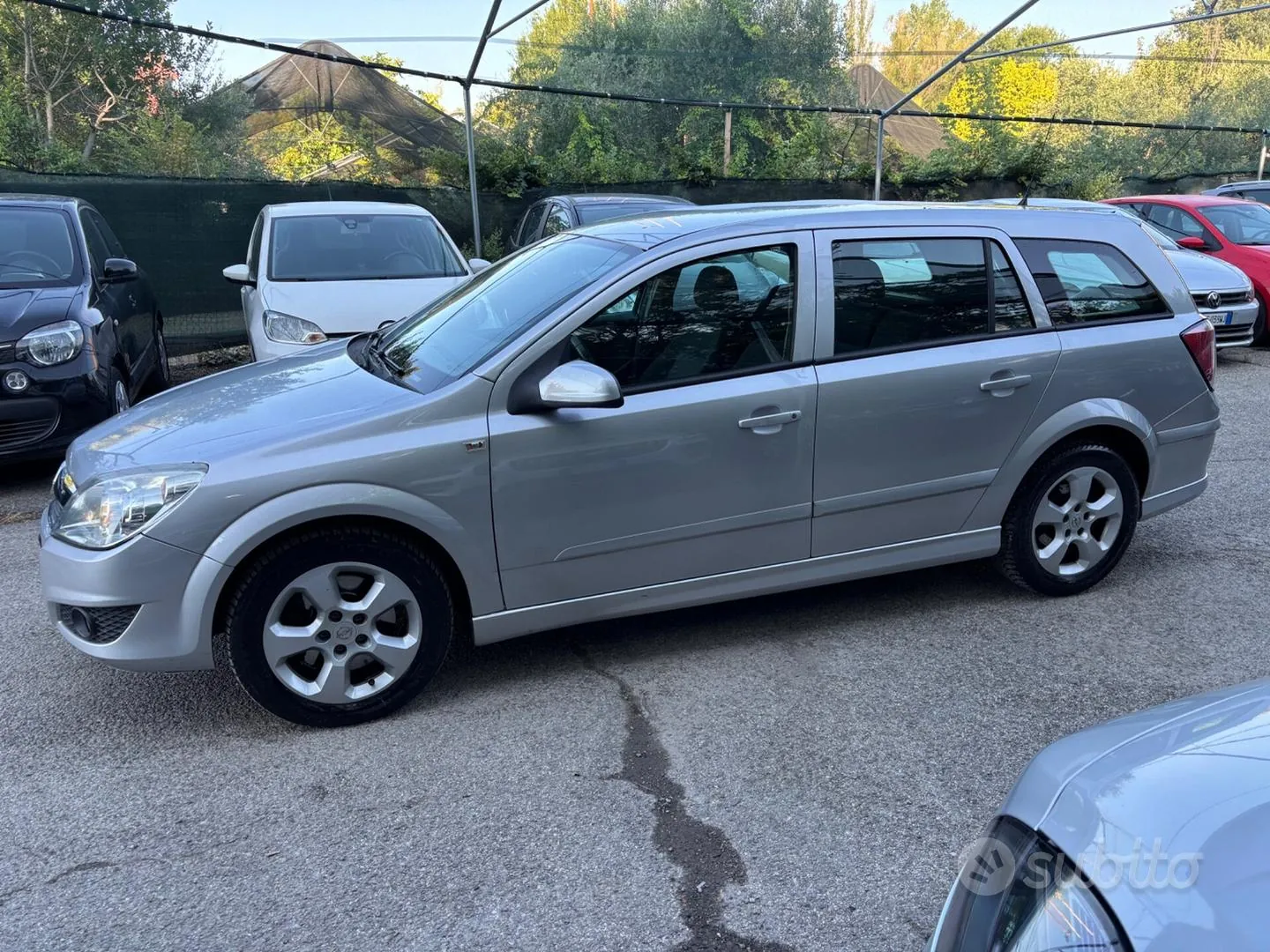 Opel Astra 2009 photo 4