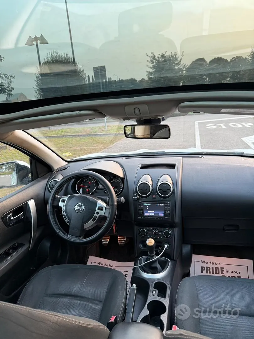 Nissan Qashqai 2012 photo 5