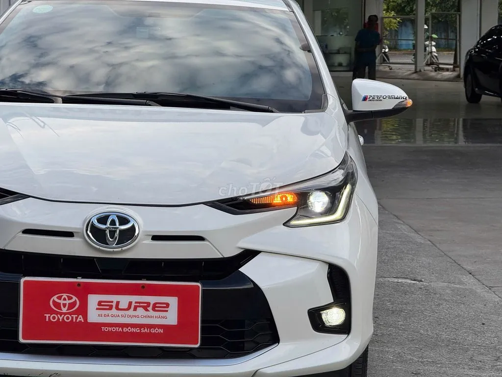 Toyota Vios 2024 photo 2