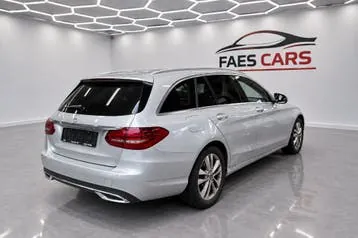 Mercedes-Benz C-Class 2019 photo 3