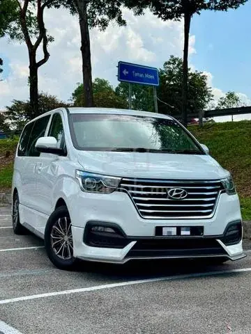 Hyundai Grand Starex