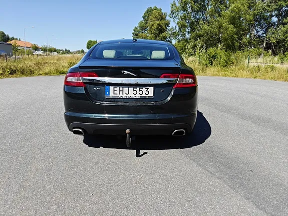 Jaguar Xf 2011 photo 5