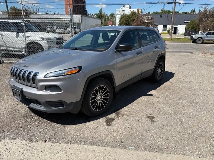 Jeep Cherokee 2015 photo 4