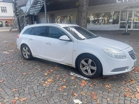Opel Insignia 2011 photo 4