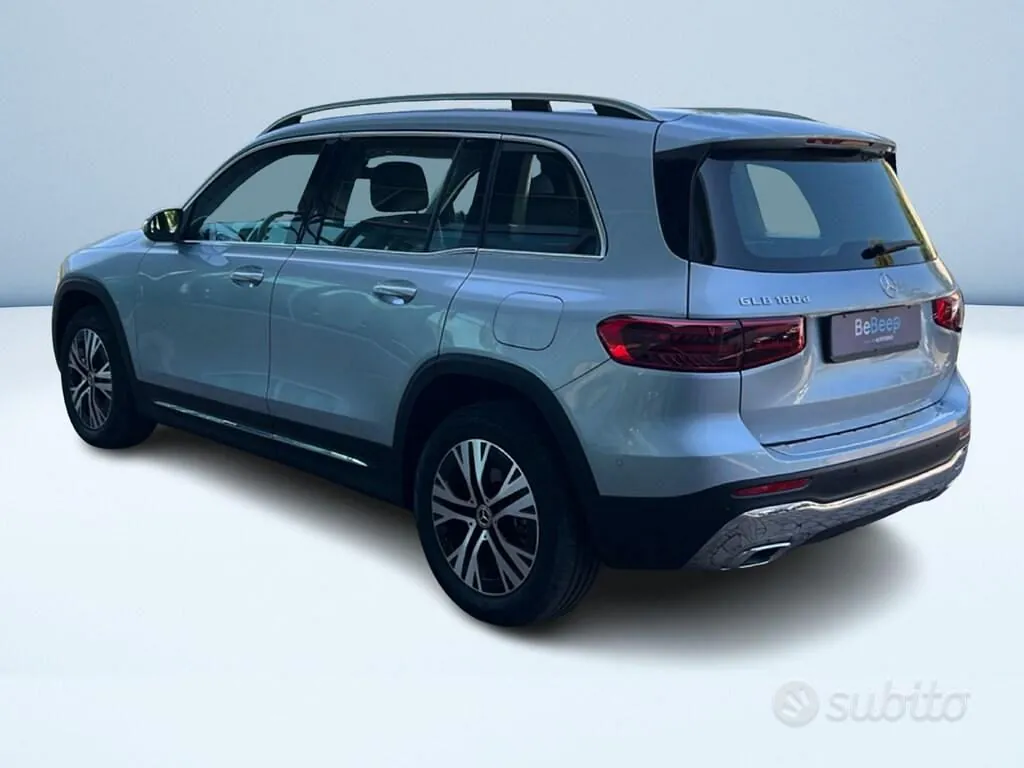 Mercedes-Benz Glb 2025 photo 5