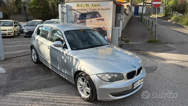 BMW 116 2011 photo 2