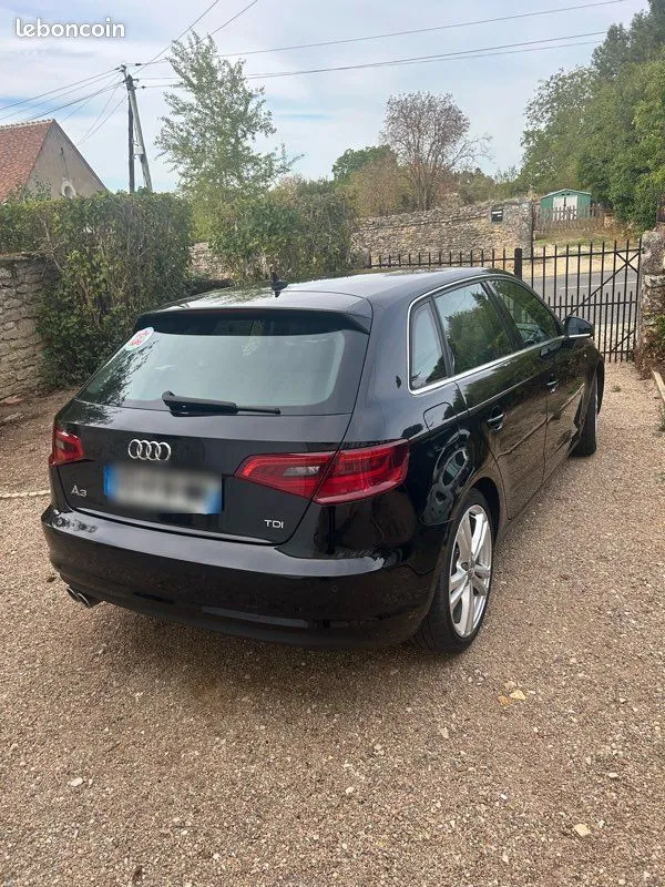 Audi A3 2016 photo 2