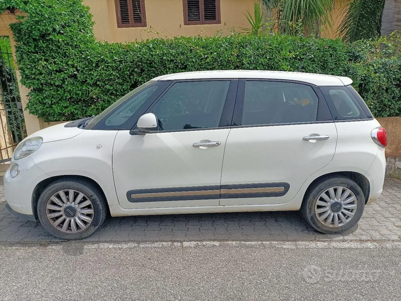 Fiat 500L 2016 photo 2