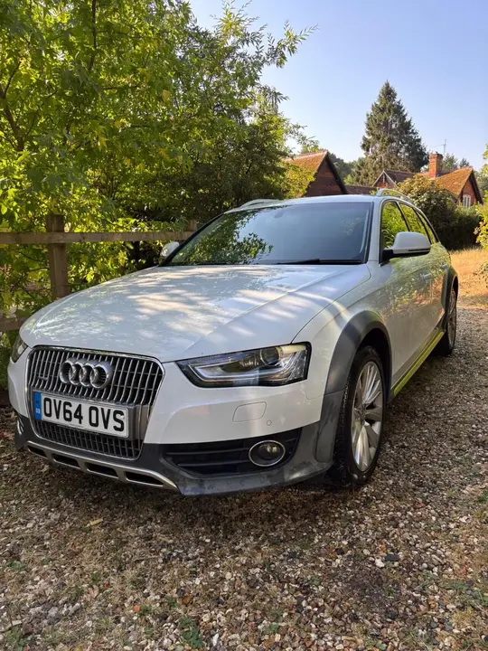 Audi A4 Allroad 2014 photo 2