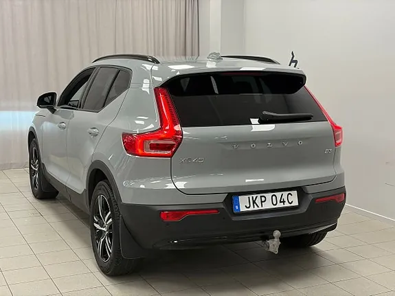 Volvo Xc40 2025 photo 3