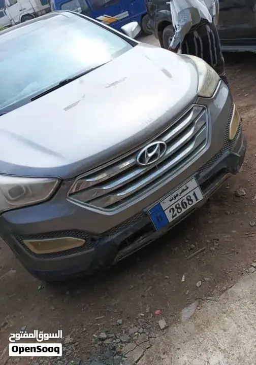 Hyundai Santa Fe 2014 photo 3