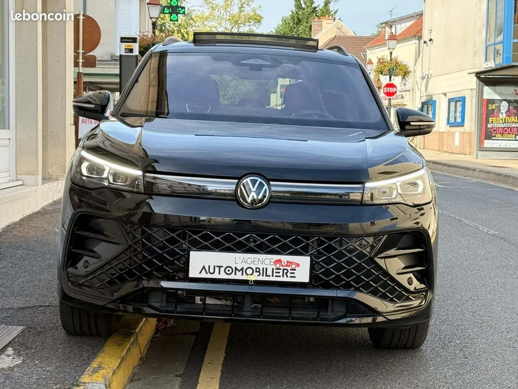 Volkswagen Tiguan 2025 photo 2