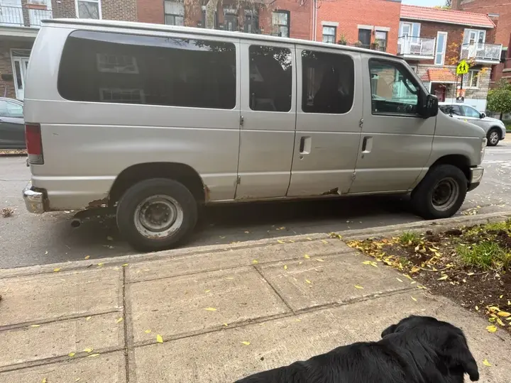 Ford E-Series Van
