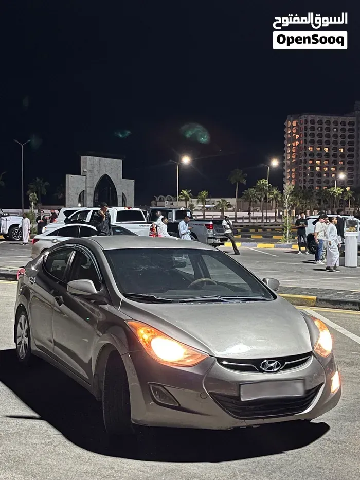 Hyundai Elantra 2012 photo 4