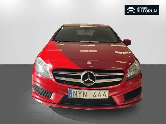 Mercedes-Benz A 180 2014 photo 3
