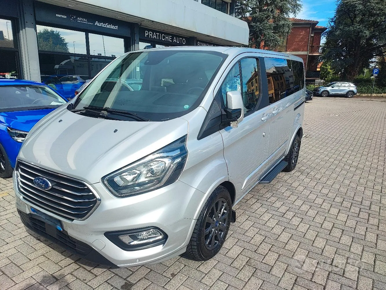 Ford Tourneo Custom 2021 photo 4