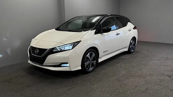 Nissan Leaf 2019 photo 2