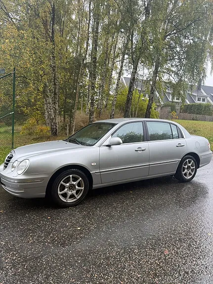 Kia Opirus 2005 photo 2