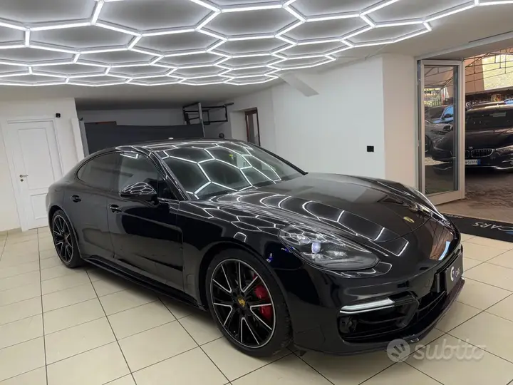 Porsche Panamera 2019 photo 4