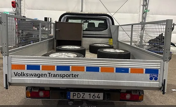 Volkswagen Transporter 2017 photo 2