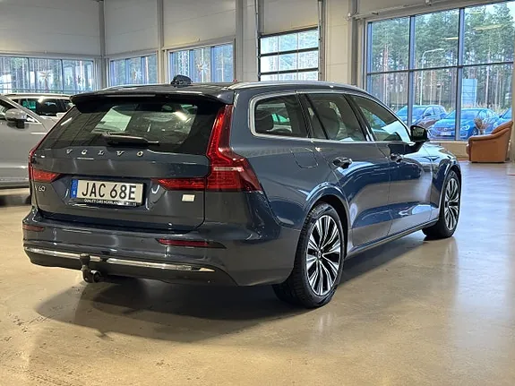 Volvo V60 2023 photo 5
