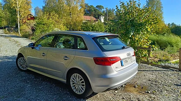 Audi A3 2016 photo 3