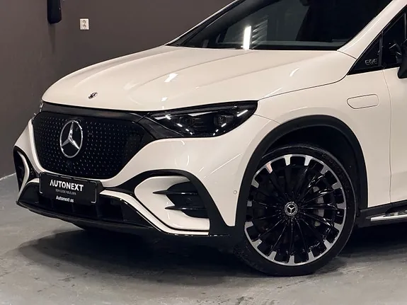 Mercedes-Benz Eqe Suv 2023 photo 2