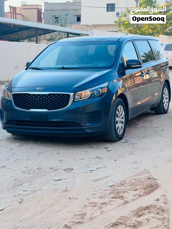 Kia Sedona 2016 photo 5