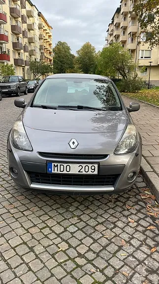 Renault Clio 2012 photo 3