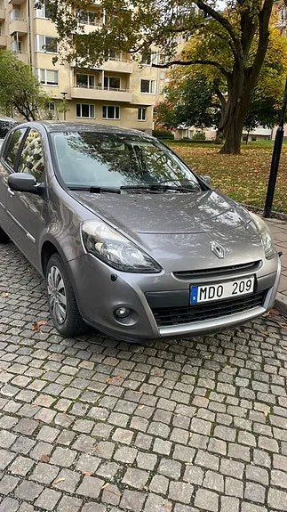 Renault Clio 2012 photo 2