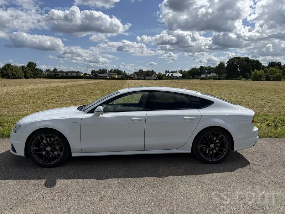 Audi A7 2015 photo 2