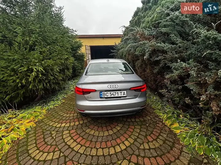 Audi A4 2015 photo 3