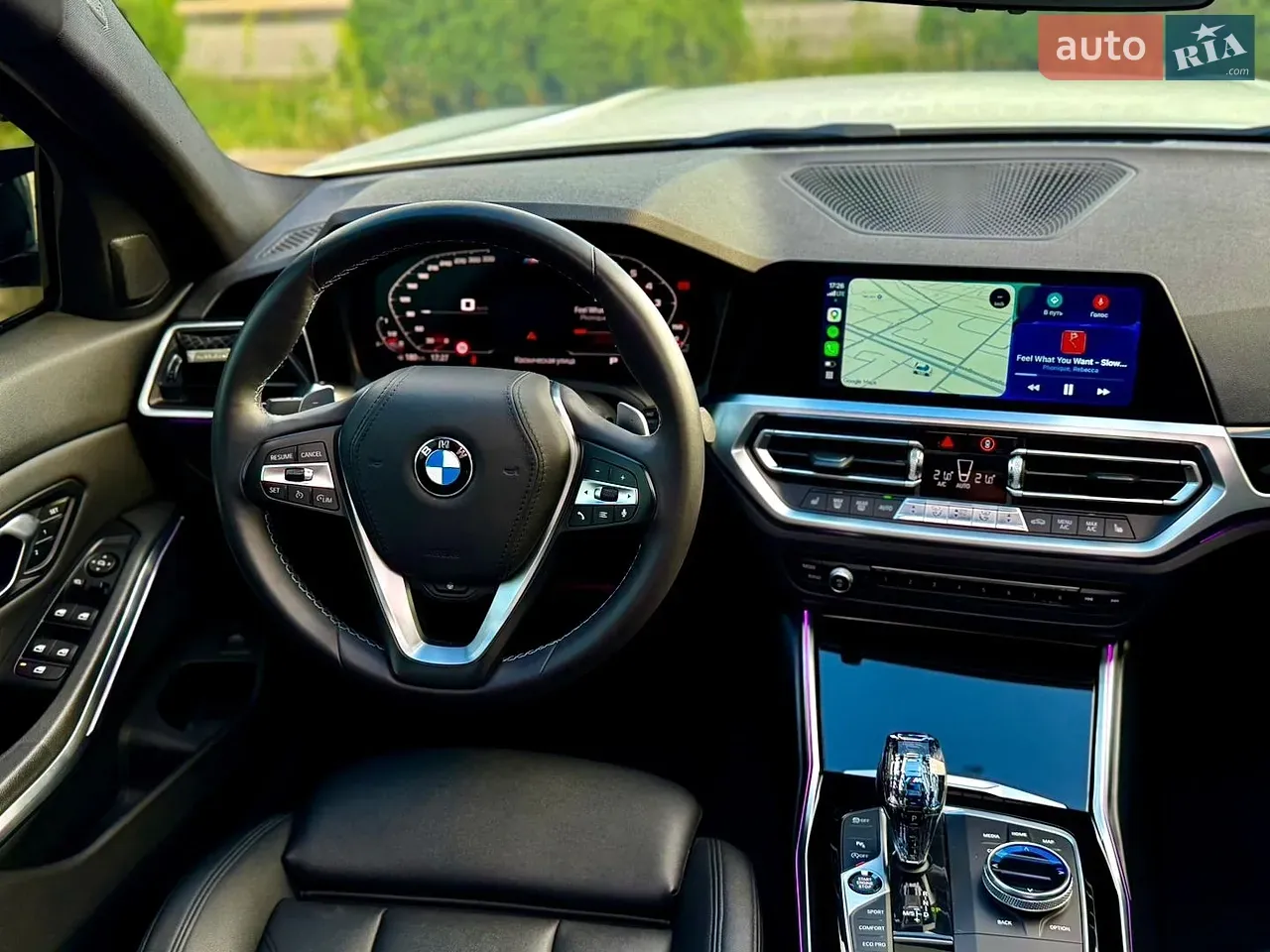 BMW 3 Series 2019 photo 4