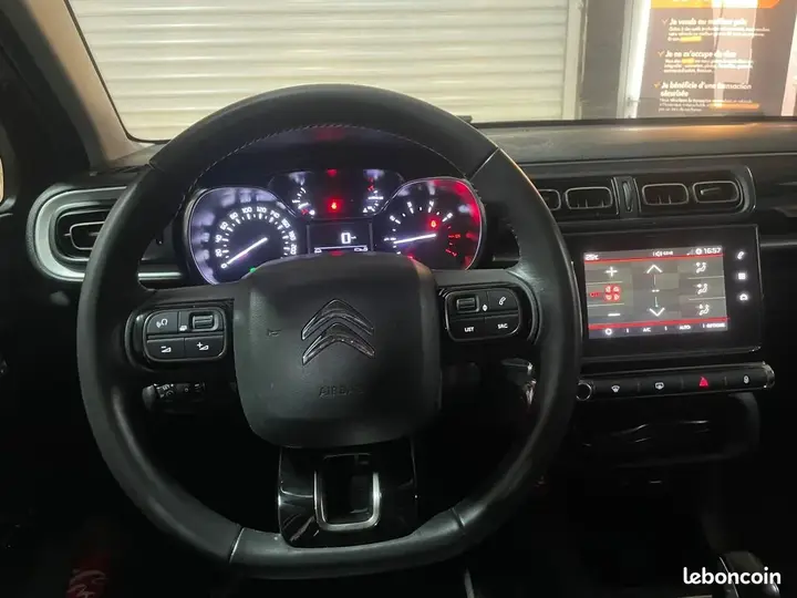 Citroen C3 2018 photo 3